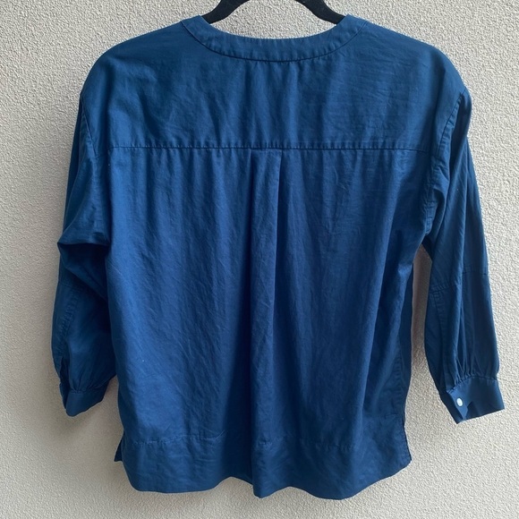 Everlane Silky Cotton Lantern Button down Blouse - Picture 2 of 6